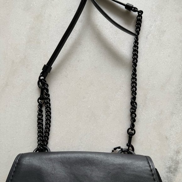 COACH Faye Crossbody Purse Bag All Black Pebbled Leather Flap F1880-F22349 - Picture 14 of 15